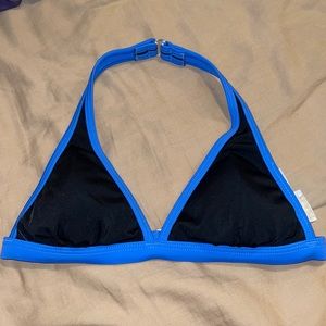 Women’s swimsuit top